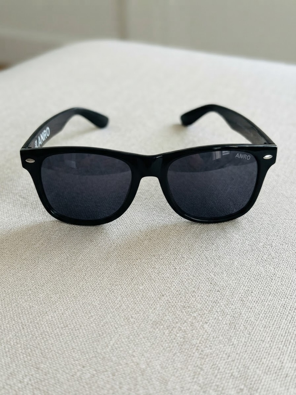ANRO Unisex Classic Wayfarer Style Sunglasses - Glossy Black